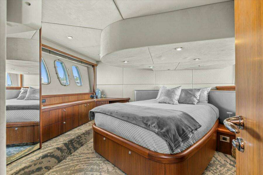 Cheers 52ft Sunseeker Yacht For Sale