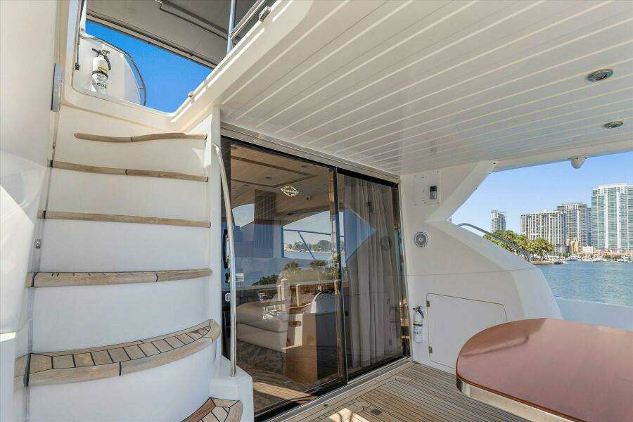 Cheers 52ft Sunseeker Yacht For Sale