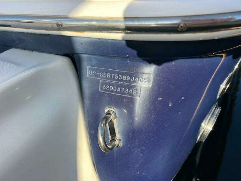 32ft Sea Ray Yacht For Sale