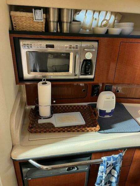 32ft Sea Ray Yacht For Sale