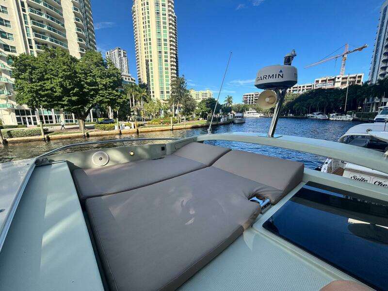 42ft Bavaria Yacht For Sale