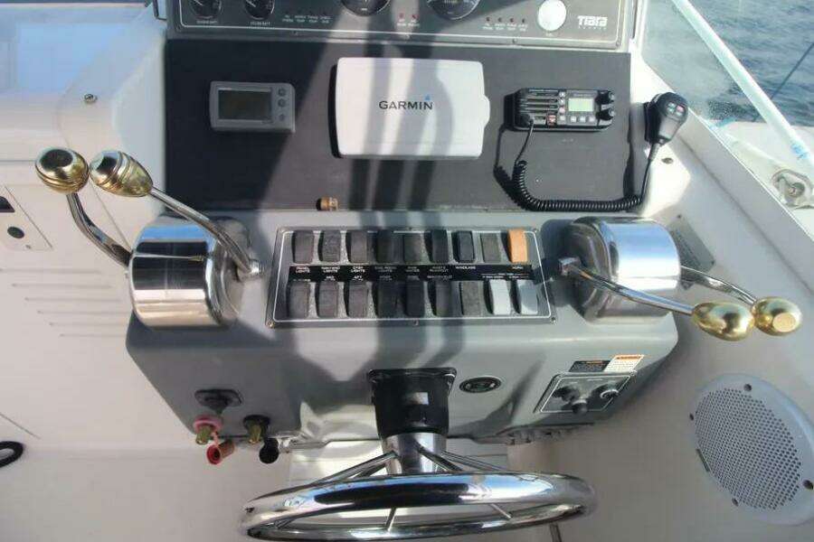 29ft Tiara Sport Yacht For Sale 29ft Tiara Sport Yacht For Sale