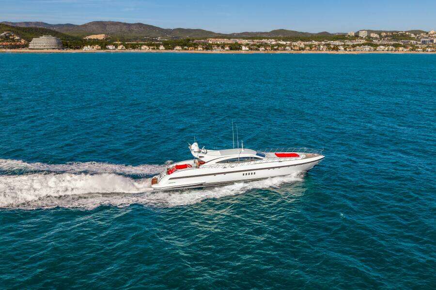 2008 Overmarine Mangusta 108