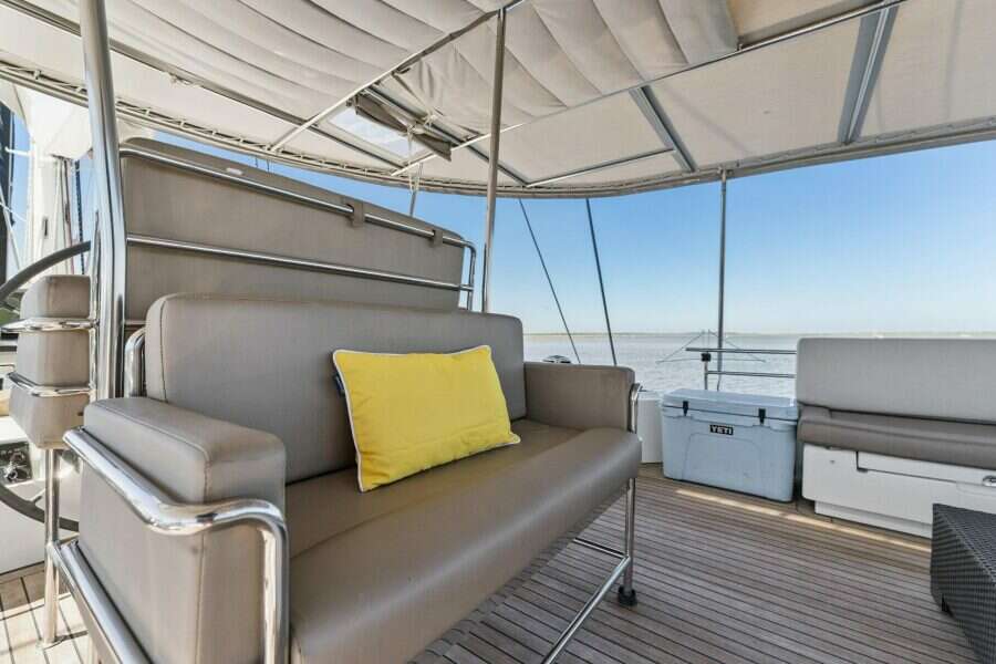 2012-lagoon-560-sail-9927043-20251021062939416-1 2012-lagoon-560-sail-9927043-20251021062939416-1