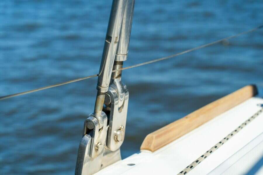 2012-lagoon-560-sail-9927043-20251021062744755-1 2012-lagoon-560-sail-9927043-20251021062744755-1