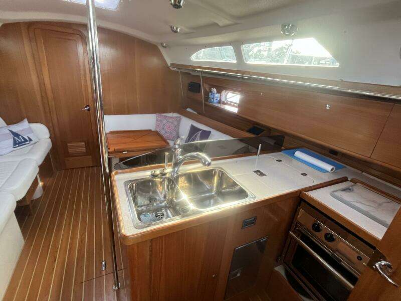 Selah 35ft Catalina Yacht For Sale
