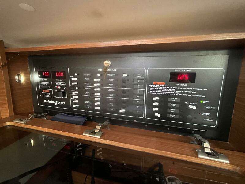 Selah 35ft Catalina Yacht For Sale