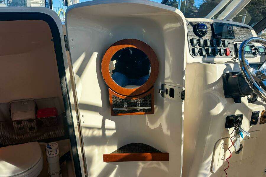 DAY TRIPPER 25ft Grady White Yacht For Sale