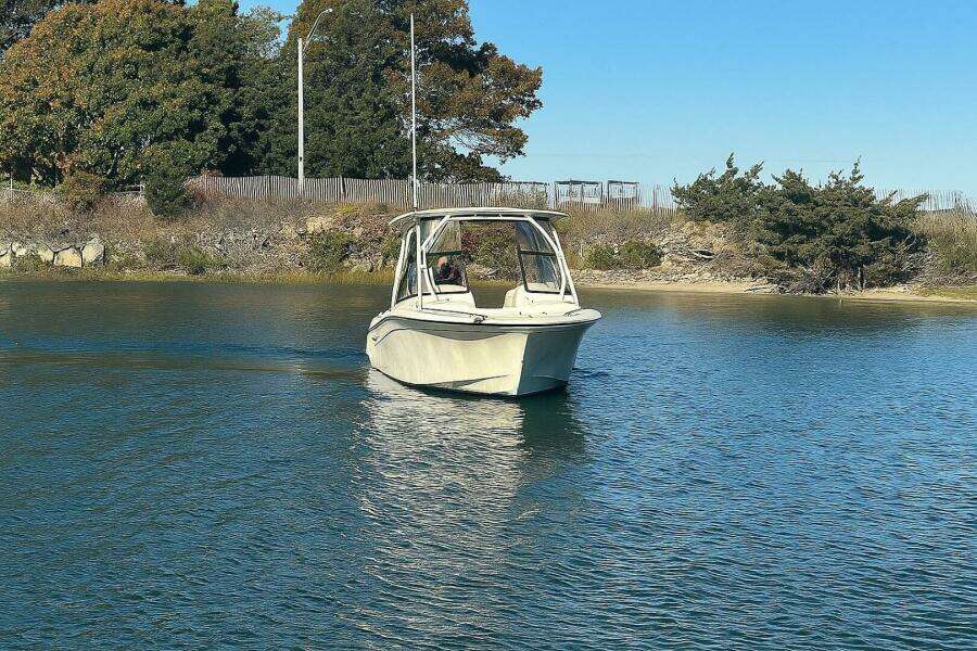 DAY TRIPPER 25ft Grady White Yacht For Sale