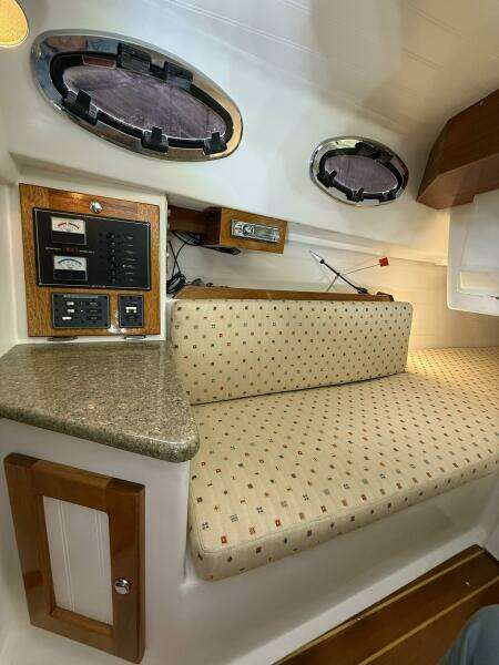 25ft W D  Schock Yacht For Sale 25ft W D  Schock Yacht For Sale