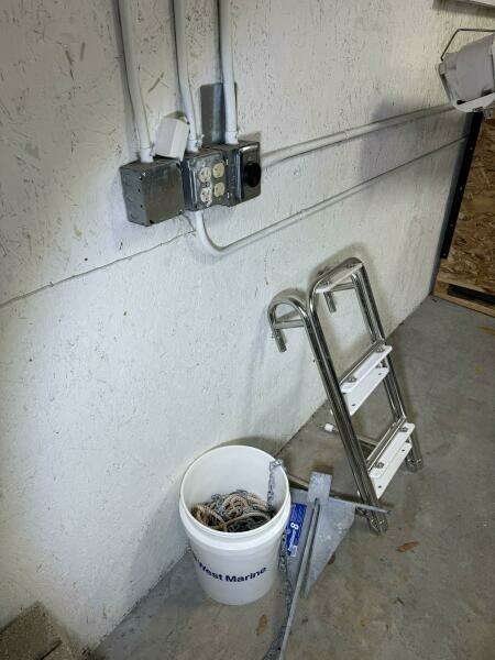 25ft W D  Schock Yacht For Sale 25ft W D  Schock Yacht For Sale