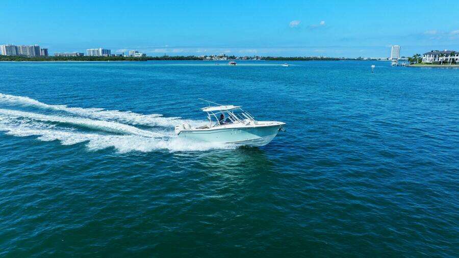 Grady White 275 Freedom 2025 - Profile  