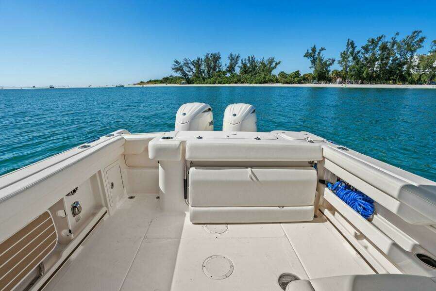 Grady White 275 Freedom 2025 - Cockpit