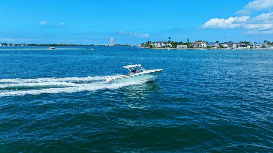 Grady White 275 Freedom 2025 - Profile 