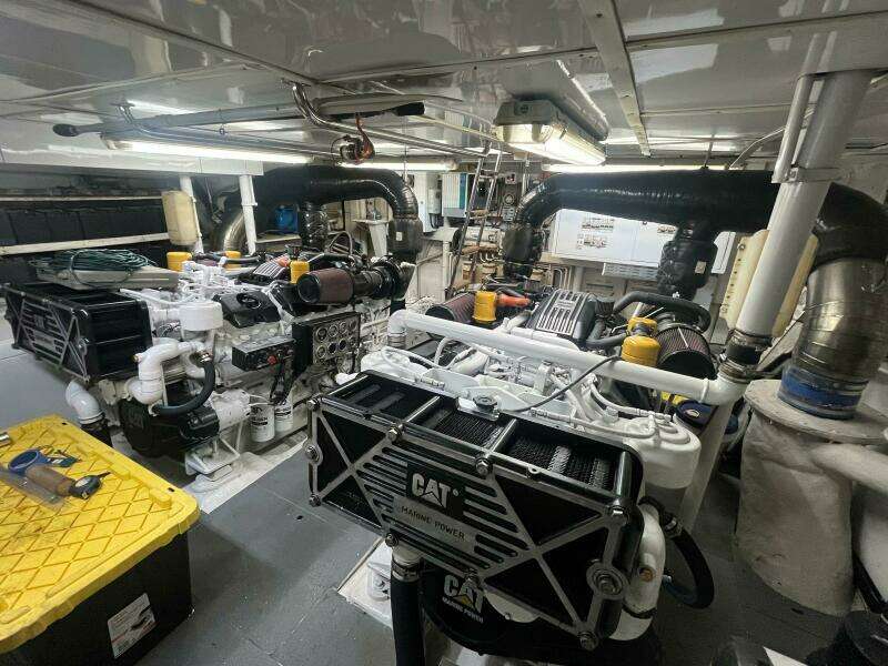 75ft Rizzardi Yacht For Sale 75ft Rizzardi Yacht For Sale