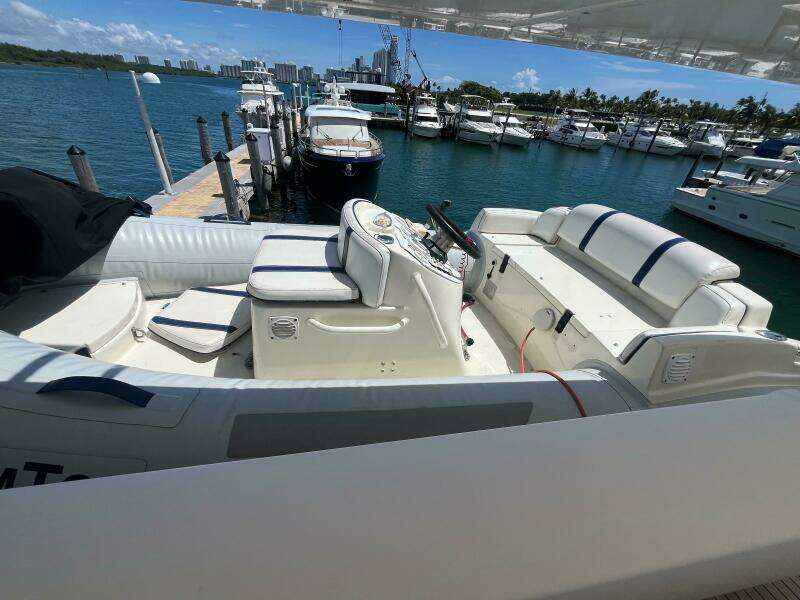 75ft Rizzardi Yacht For Sale 75ft Rizzardi Yacht For Sale
