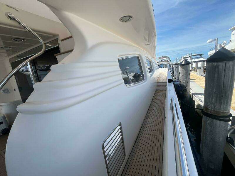 75ft Rizzardi Yacht For Sale 75ft Rizzardi Yacht For Sale