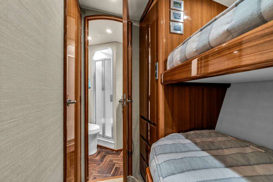 Amore Mia 46ft Viking Yacht For Sale