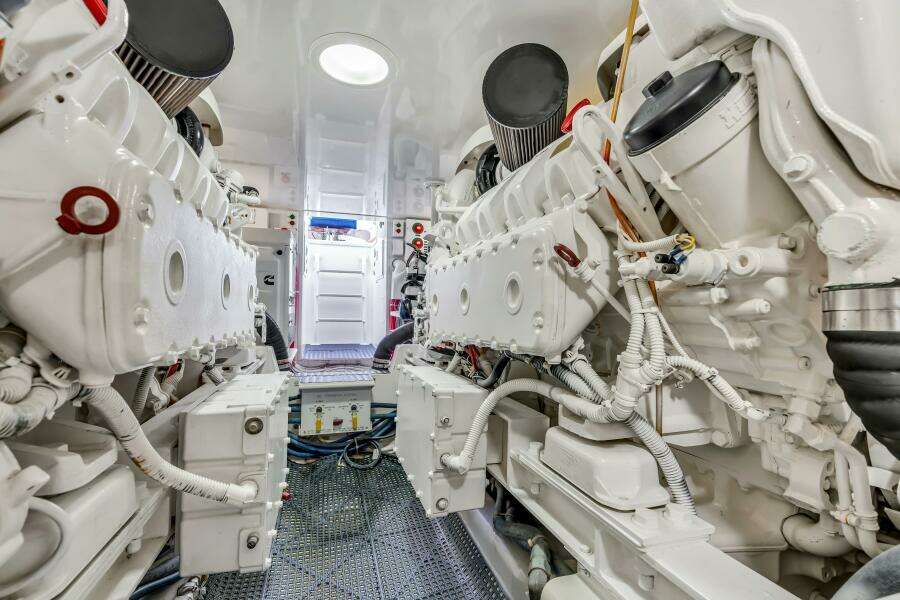 Amore Mia 46ft Viking Yacht For Sale