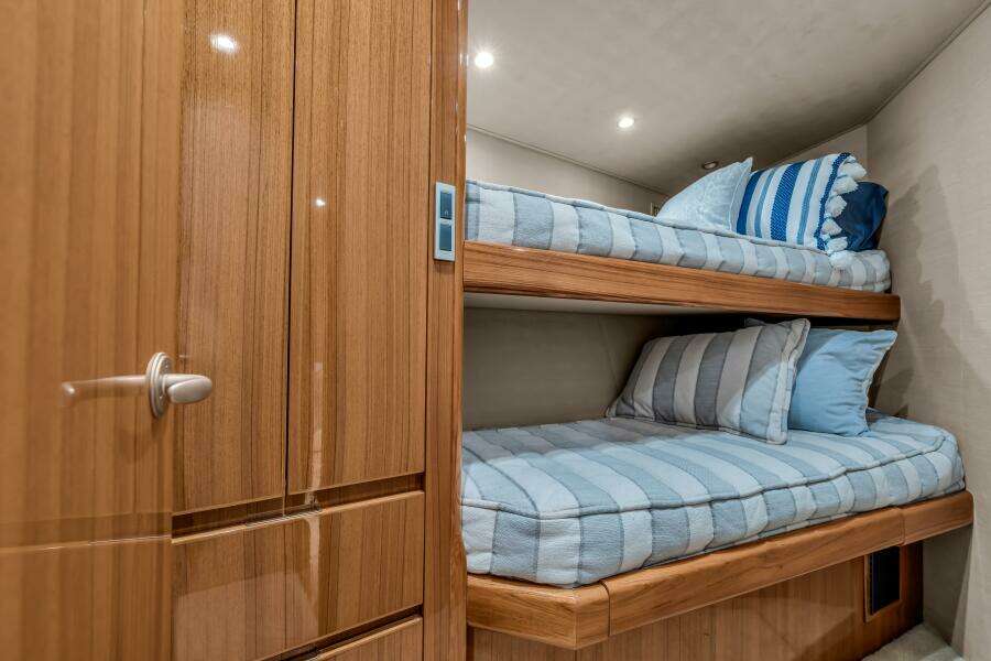 Amore Mia 46ft Viking Yacht For Sale