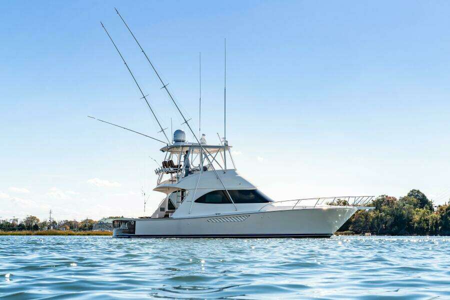 Amore Mia 46ft Viking Yacht For Sale