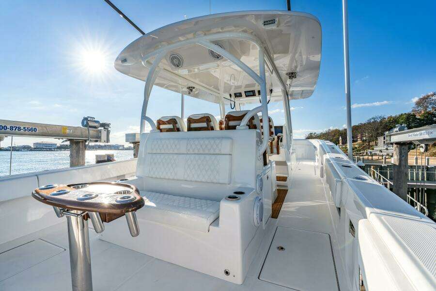 43ft Front Runner Yacht For Sale