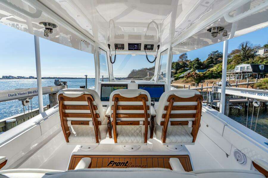 43ft Front Runner Yacht For Sale