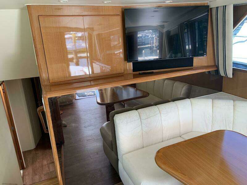 Pier Pressure 50ft Viking Yacht For Sale