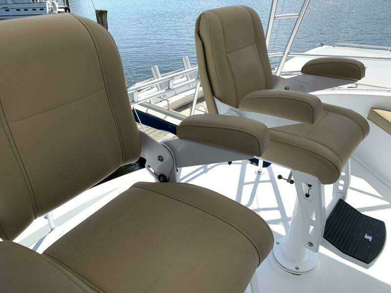 Pier Pressure 50ft Viking Yacht For Sale