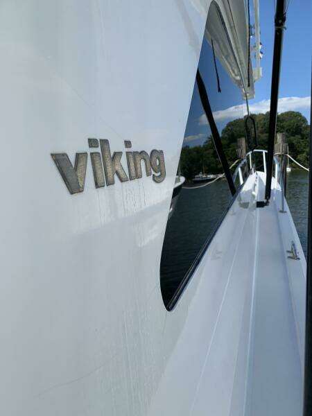 Pier Pressure 50ft Viking Yacht For Sale