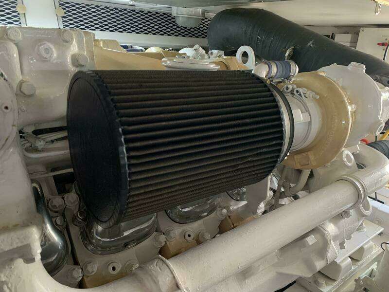 Pier Pressure 50ft Viking Yacht For Sale