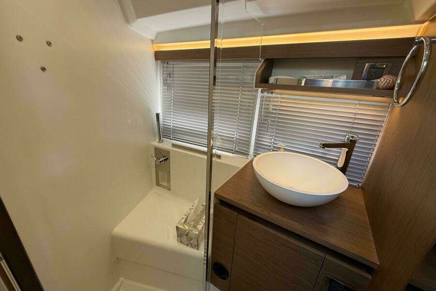 37ft Jeanneau Yacht For Sale