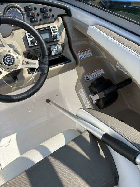 24ft Yamaha Boats Yacht For Sale