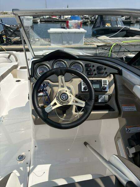 24ft Yamaha Boats Yacht For Sale