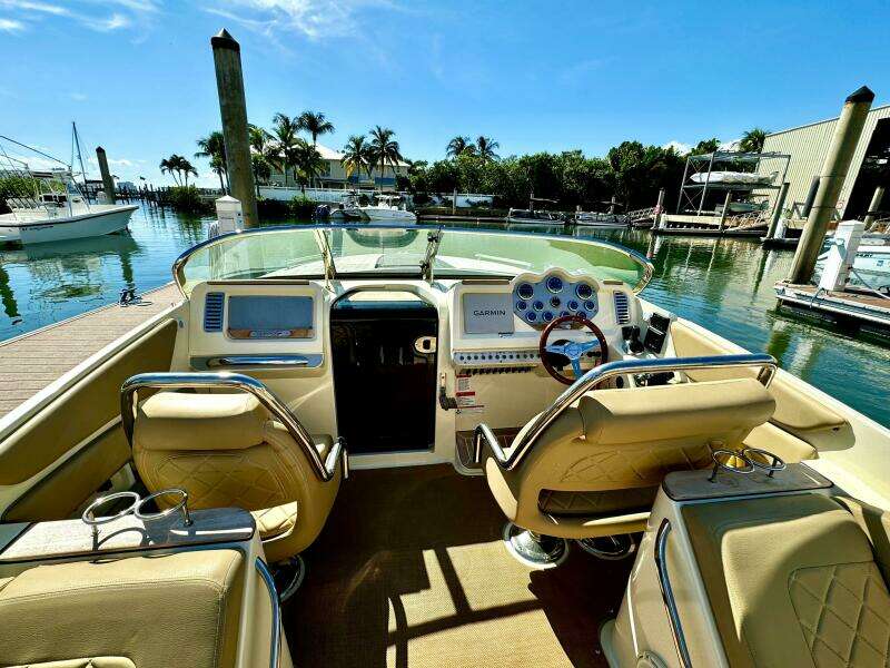 28ft Chris Craft Yacht For Sale 28ft Chris Craft Yacht For Sale