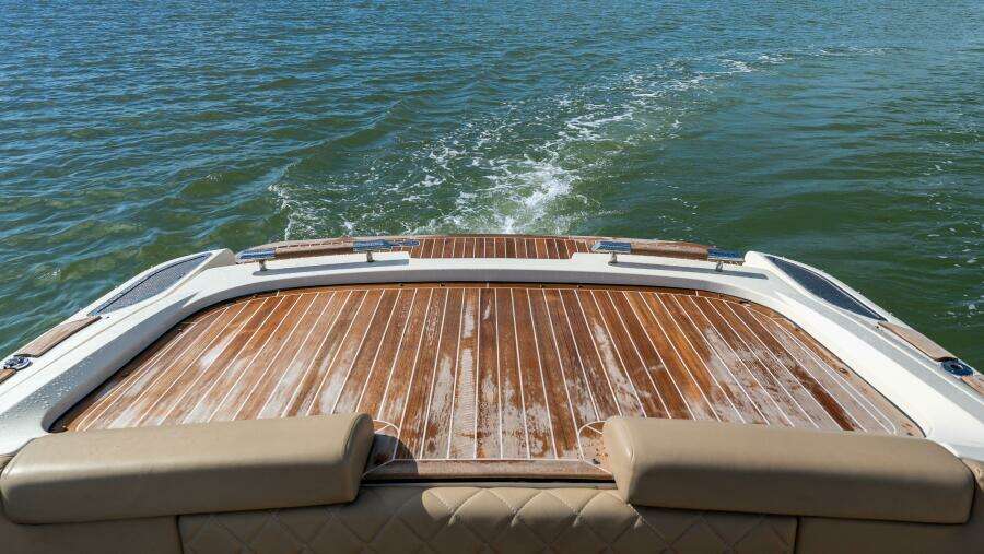 Corsair 28ft Chris Craft Yacht For Sale