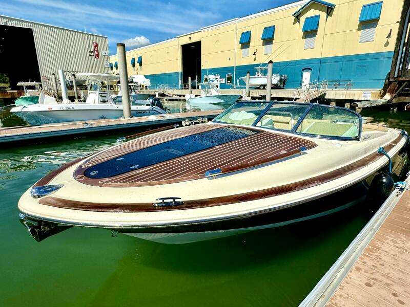 28ft Chris Craft Yacht For Sale 28ft Chris Craft Yacht For Sale