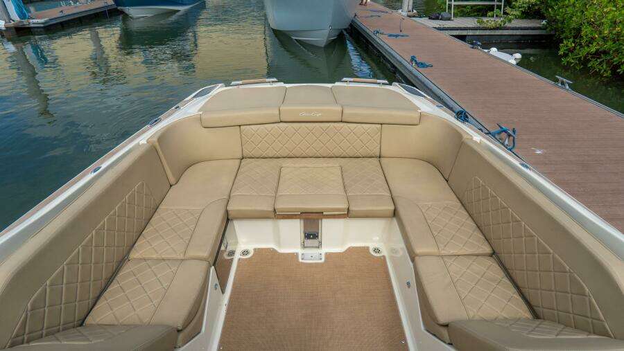 Corsair 28ft Chris Craft Yacht For Sale