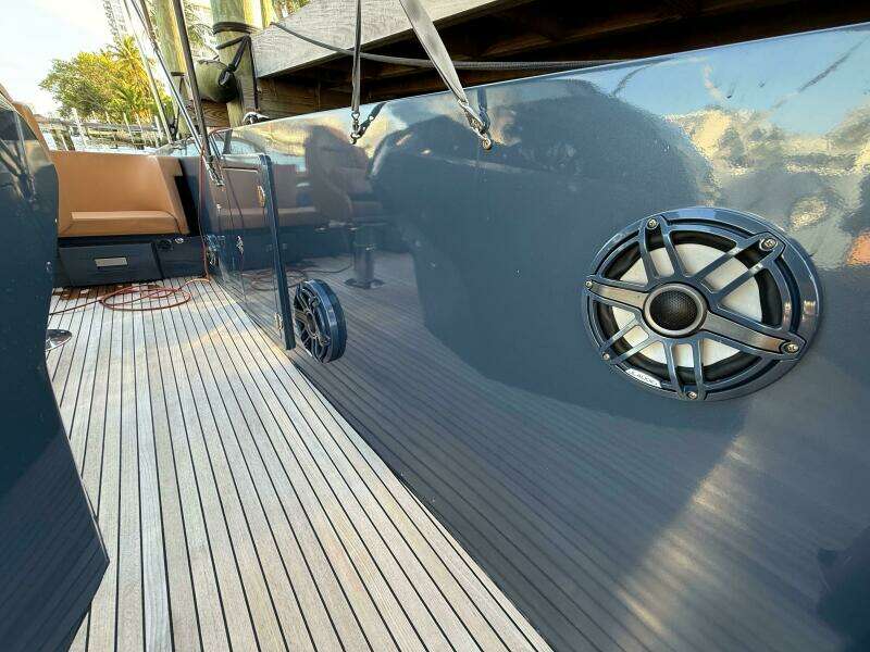 32ft Frauscher Yacht For Sale 32ft Frauscher Yacht For Sale