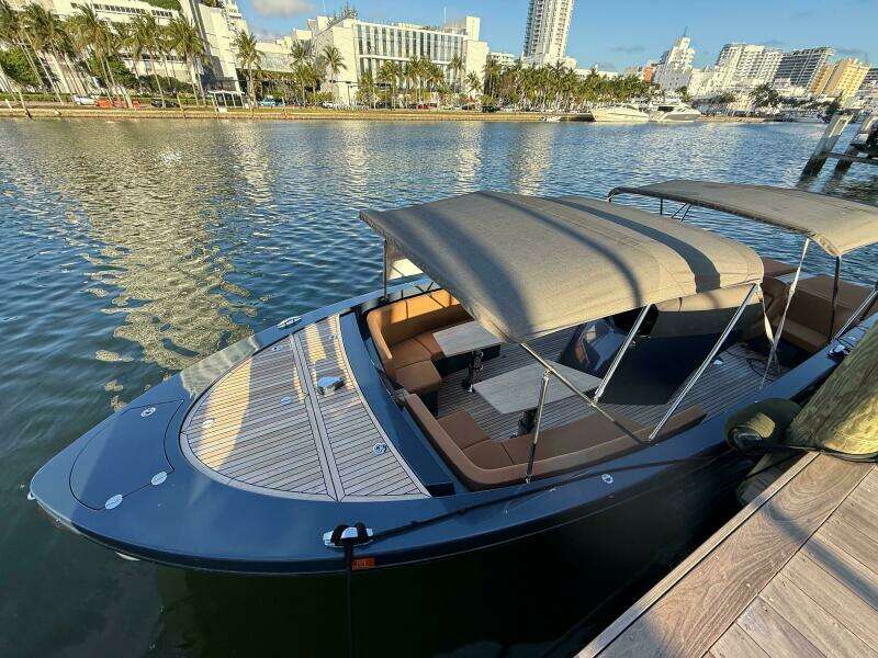 32ft Frauscher Yacht For Sale 32ft Frauscher Yacht For Sale