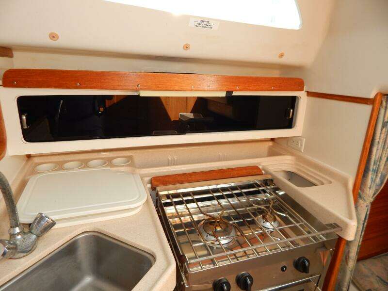 Leon 28ft Catalina Yacht For Sale