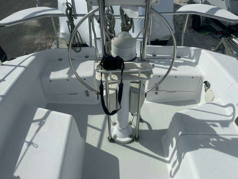 Leon 28ft Catalina Yacht For Sale