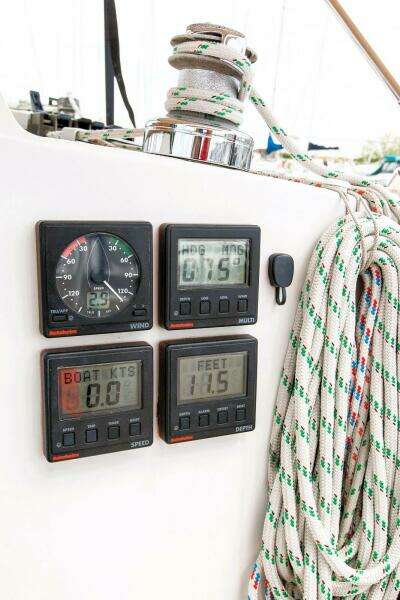 35ft Beneteau Yacht For Sale 35ft Beneteau Yacht For Sale