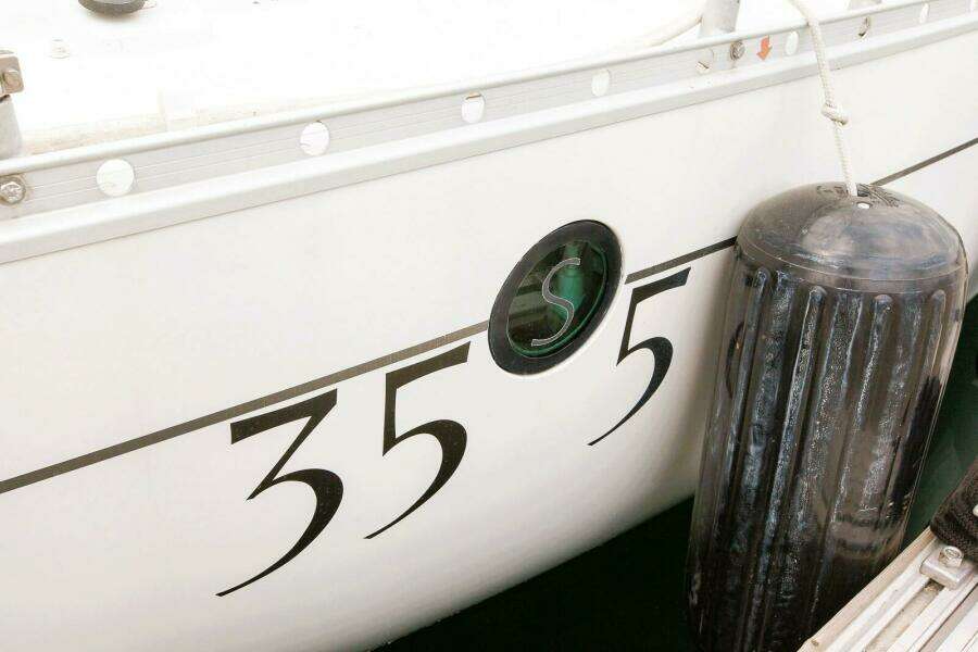 35ft Beneteau Yacht For Sale 35ft Beneteau Yacht For Sale