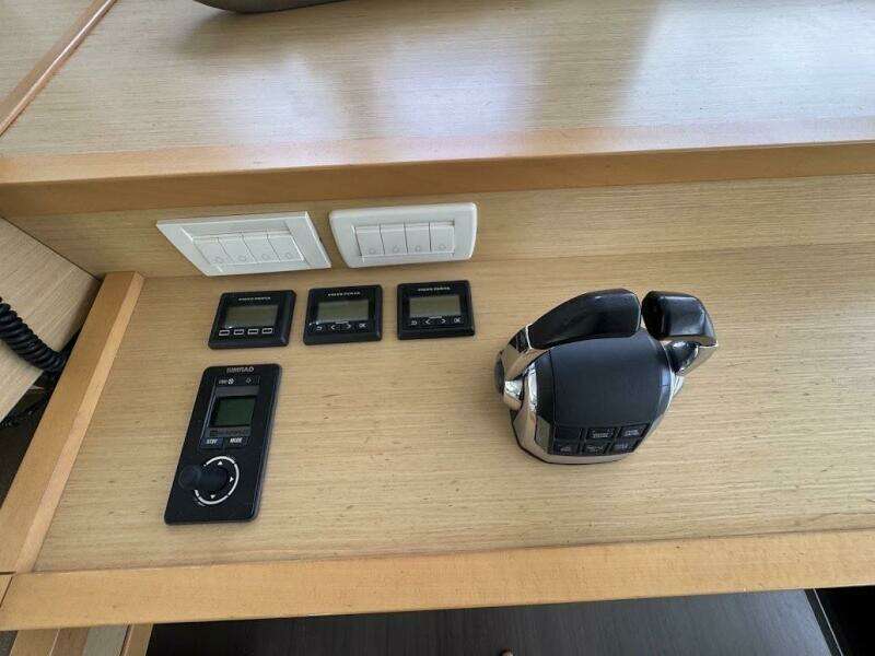 63ft Lagoon Yacht For Sale 63ft Lagoon Yacht For Sale