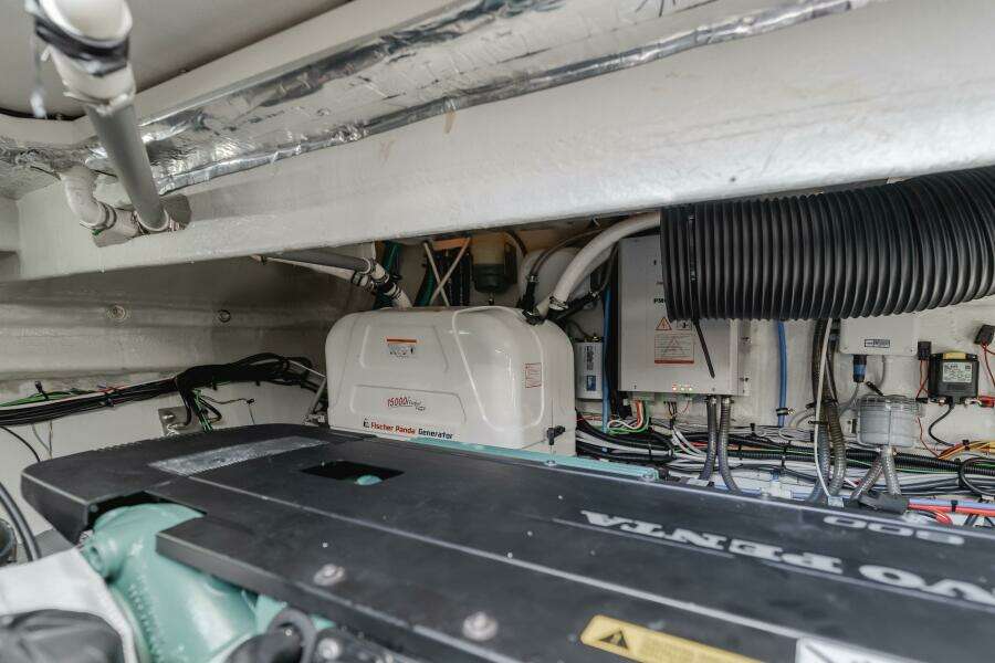 Special Place 42ft Bavaria Yacht For Sale Special Place 42ft Bavaria Yacht For Sale