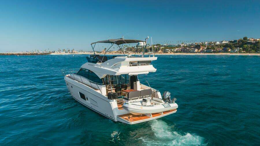 Special Place 42ft Bavaria Yacht For Sale Special Place 42ft Bavaria Yacht For Sale