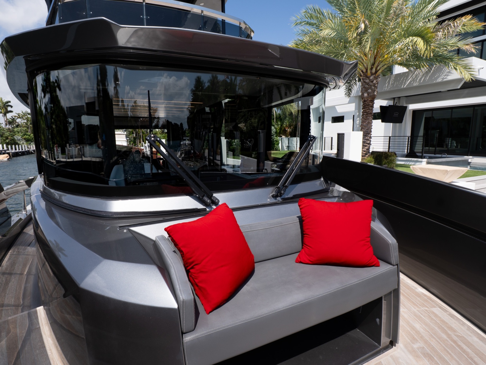 62' 2024 Explorer EX62