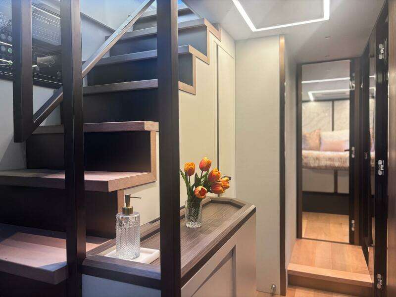 62ft Explorer Yacht For Sale