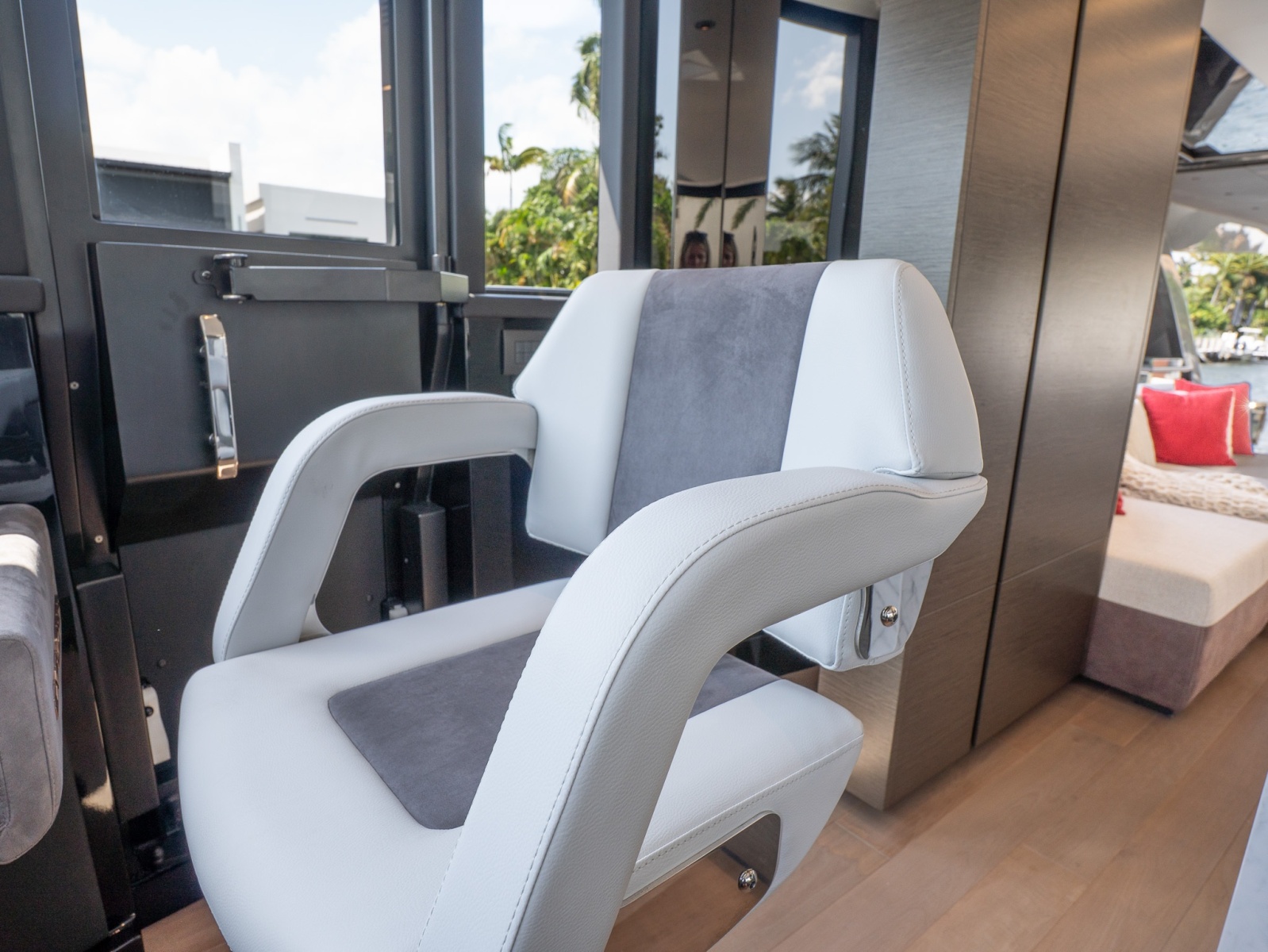 62' 2024 Explorer EX62